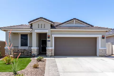 Exterior - 3313 W Sable Ave, Apache Junction, AZ 85120 photo 2 of 18