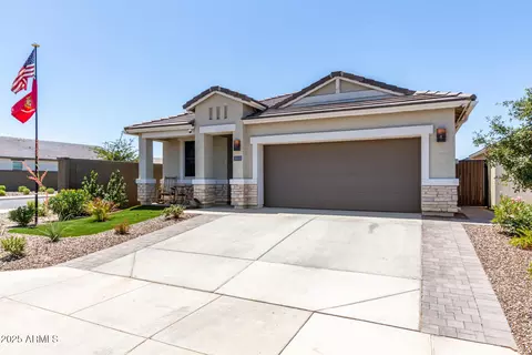 Exterior - 3313 W Sable Ave, Apache Junction, AZ 85120 photo 3 of 18