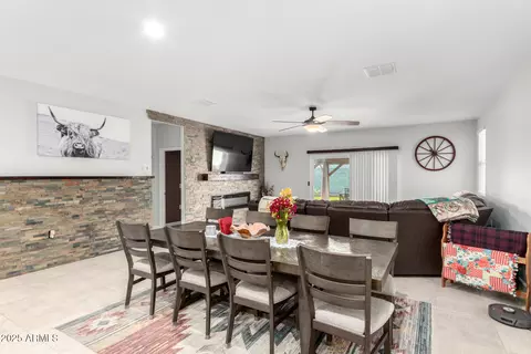 Dining - 3313 W Sable Ave, Apache Junction, AZ 85120 photo 1 of 2