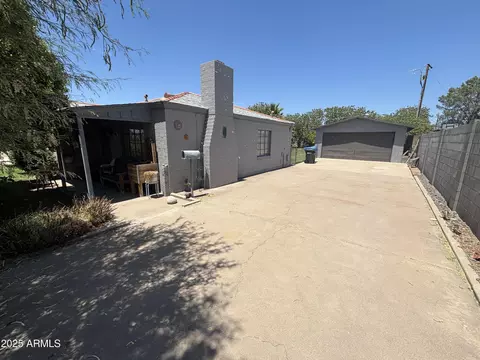 2310 W Orange Dr, Phoenix, AZ 85015