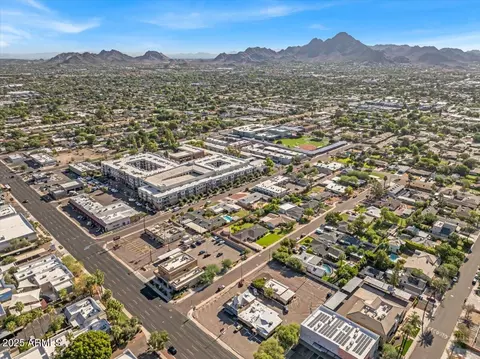 View/Area - 719-733 E Marlette Ave, Phoenix, AZ 85014 photo 2 of 3