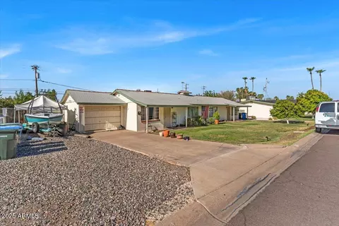 Exterior - 719-733 E Marlette Ave, Phoenix, AZ 85014 photo 4 of 4