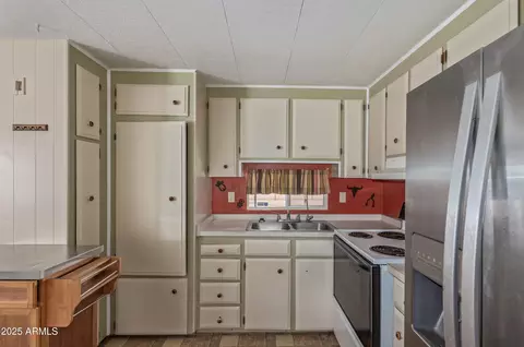 2338 W Shiprock St, Apache Junction, AZ 85120 photo 3
