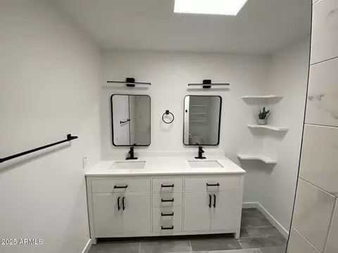 851 E Michelle Dr, Phoenix, AZ 85022 photo 25