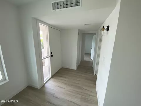 851 E Michelle Dr, Phoenix, AZ 85022 photo 13
