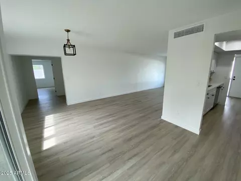 851 E Michelle Dr, Phoenix, AZ 85022 photo 10
