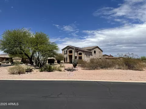2329 N Calle Largo Cir, Mesa, AZ 85207
