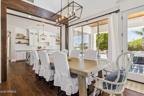 Dining - 3233 E Indigo Cir, Mesa, AZ 85213 photo 1 of 2