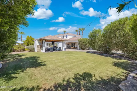 Exterior - 3233 E Indigo Cir, Mesa, AZ 85213 photo 14 of 17