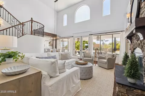 Living - 3233 E Indigo Cir, Mesa, AZ 85213 photo 2 of 5