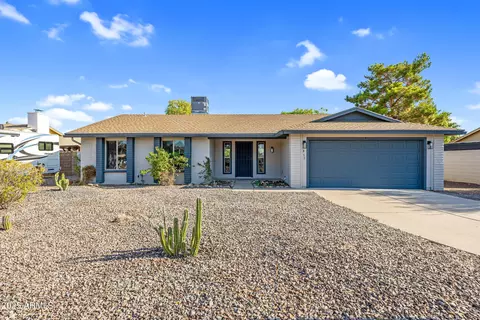 815 E Paradise Ln, Phoenix, AZ 85022