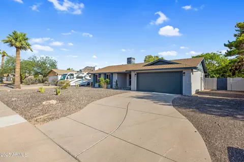 Other - 815 E Paradise Ln, Phoenix, AZ 85022 photo 1 of 7