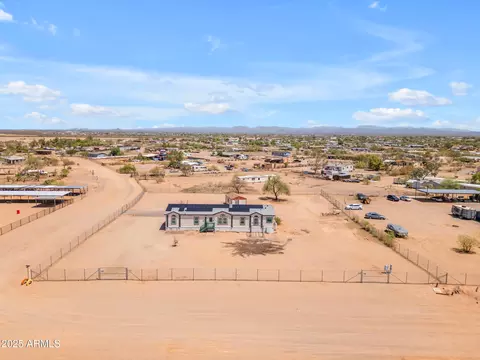 26601 N Beacon Ln, Wittmann, AZ 85361