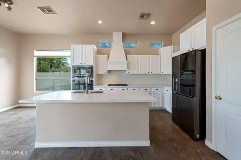 1480 E Harrison St, Gilbert, AZ 85295 photo 10