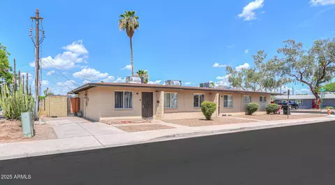 3014 N 70th St, Scottsdale, AZ 85251