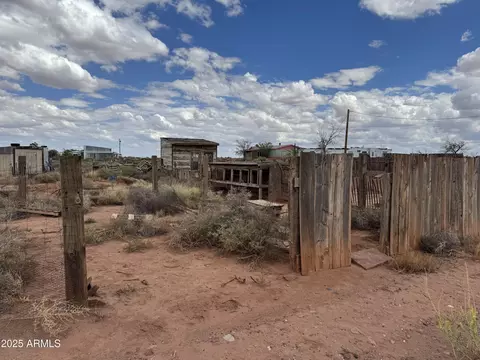 1216 Marauder Rd #46, Winslow, AZ 86047