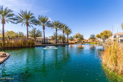 2771 S Bahama Dr, Gilbert, AZ 85295