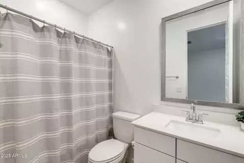 Bath - 9660 E Red Giant Dr, Mesa, AZ 85212 photo 6 of 6