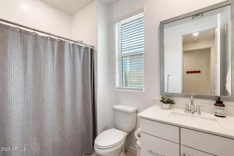 Bath - 9660 E Red Giant Dr, Mesa, AZ 85212 photo 5 of 6