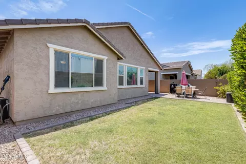 Exterior - 9660 E Red Giant Dr, Mesa, AZ 85212 photo 8 of 9
