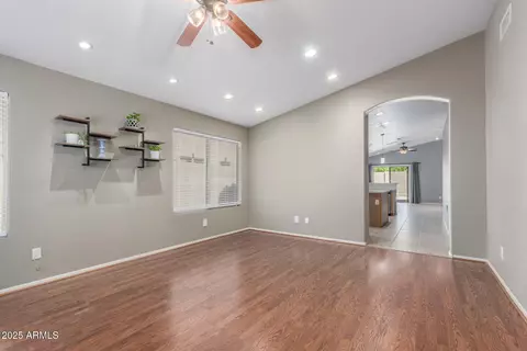 Living - 846 W Windhaven Ave, Gilbert, AZ 85233 photo 3 of 7
