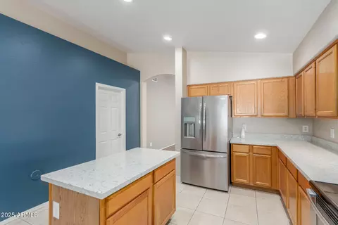 Kitchen - 846 W Windhaven Ave, Gilbert, AZ 85233 photo 3 of 5