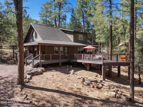 5275 N Trails End Dr, Pine, AZ 85544
