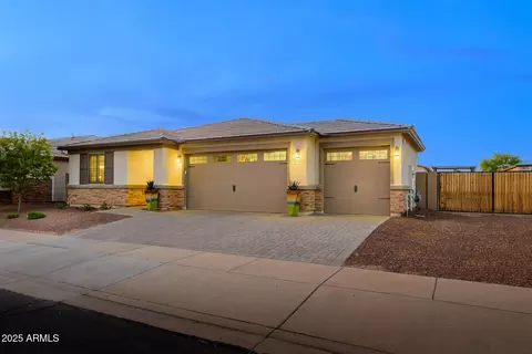 17322 W Bent Tree Dr, Surprise, AZ 85387
