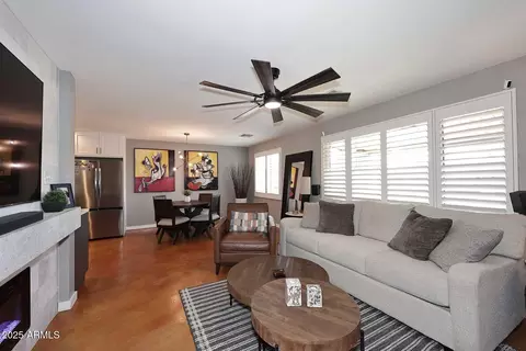 Living - 1310 W Pasadena Ave, Phoenix, AZ 85013 photo 5 of 5