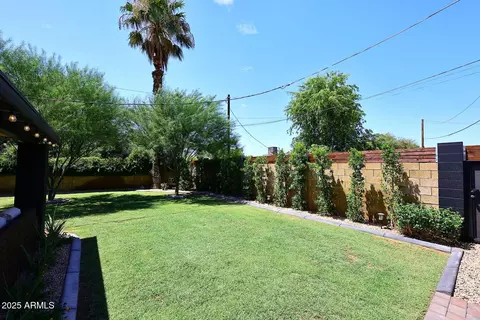 Exterior - 1310 W Pasadena Ave, Phoenix, AZ 85013 photo 6 of 20