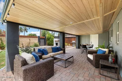 Exterior - 1310 W Pasadena Ave, Phoenix, AZ 85013 photo 3 of 20