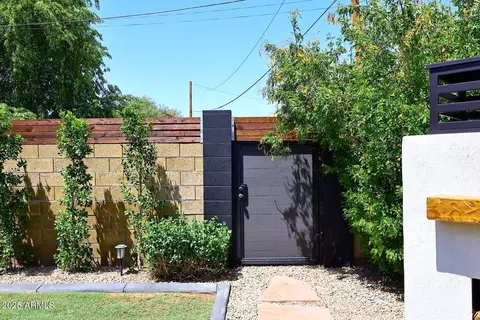 Exterior - 1310 W Pasadena Ave, Phoenix, AZ 85013 photo 19 of 20