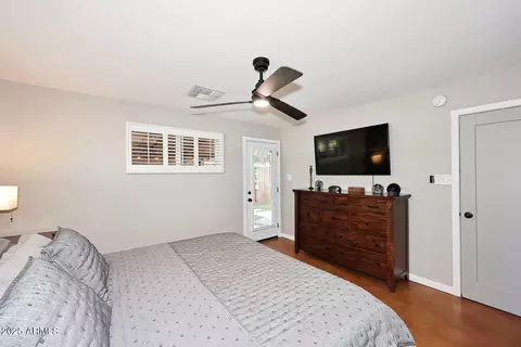Bedroom - 1310 W Pasadena Ave, Phoenix, AZ 85013 photo 4 of 4