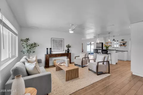 1018 E Marigold Ln, Tempe, AZ 85288 photo 5