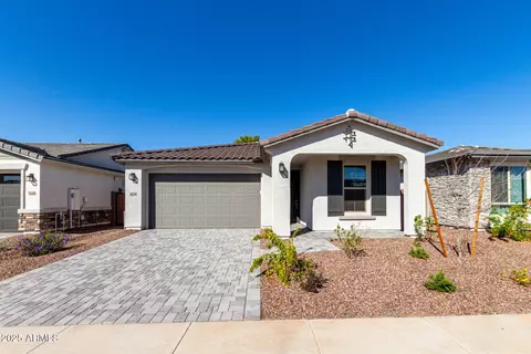 5334 W Las Palmaritas Dr, Glendale, AZ 85302
