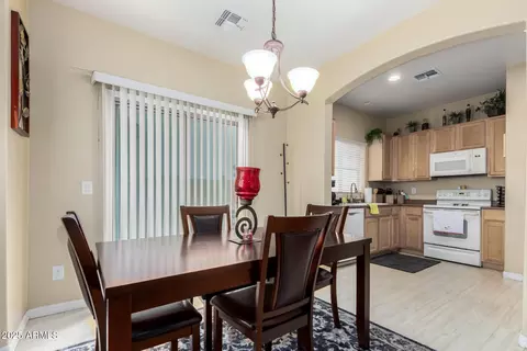 Dining - 4670 E Redfield Rd, Gilbert, AZ 85234 photo 1 of 2