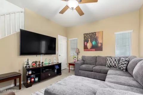 Living - 4670 E Redfield Rd, Gilbert, AZ 85234 photo 2 of 3