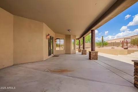 Exterior - 39507 N 3rd Ave, Phoenix, AZ 85086 photo 5 of 18