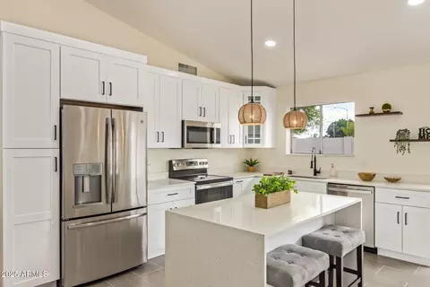 Kitchen - 6413 E Ingram St, Mesa, AZ 85205 photo 3 of 3