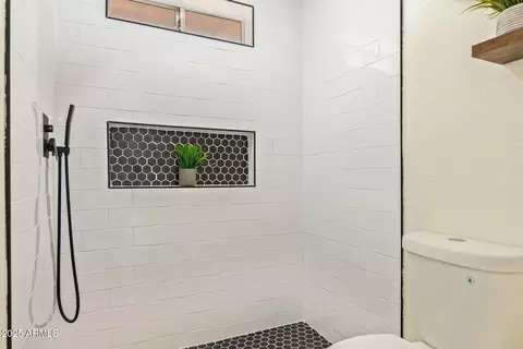 Bath - 6413 E Ingram St, Mesa, AZ 85205 photo 2 of 4