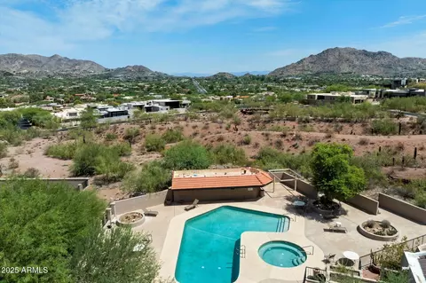 Exterior - 5964 N Echo Canyon Dr, Phoenix, AZ 85018 photo 8 of 8