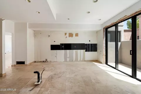 Living - 5964 N Echo Canyon Dr, Phoenix, AZ 85018 photo 8 of 11