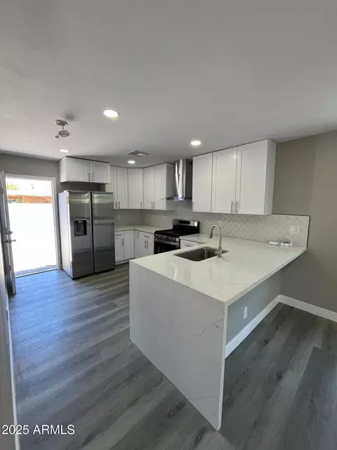 Kitchen - 7764 W Whitton Ave, Phoenix, AZ 85033 photo 1 of 1