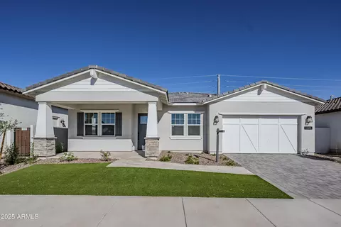 11255 N Luckenbach St, Surprise, AZ 85388