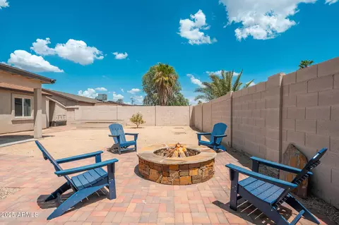 Exterior - 3543 E Gelding Dr, Phoenix, AZ 85032 photo 10 of 17