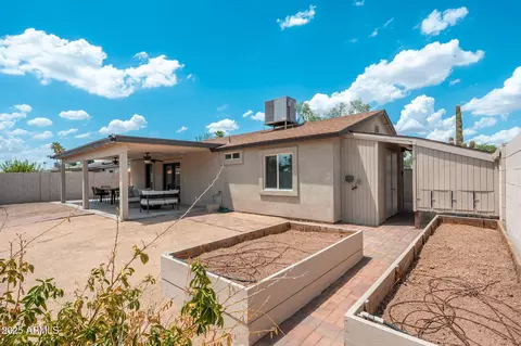Exterior - 3543 E Gelding Dr, Phoenix, AZ 85032 photo 14 of 17