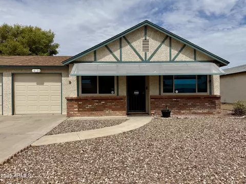 10134 N 97th Ave #B, Peoria, AZ 85345
