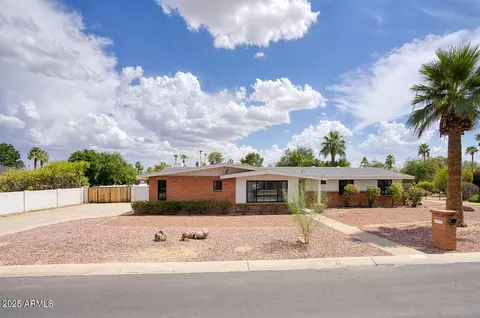 315 W Llano Dr, Litchfield Park, AZ 85340