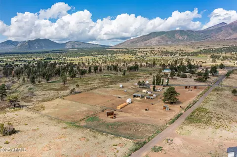 5850 E Girls Ranch Rd, Flagstaff, AZ 86004