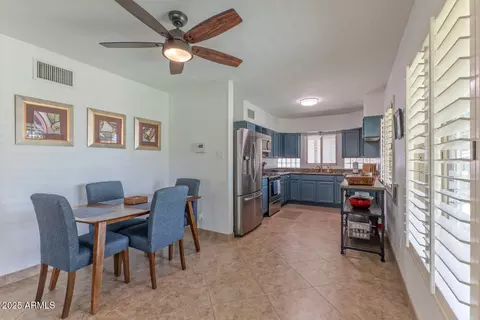 Dining - 722 E State Ave, Phoenix, AZ 85020 photo 1 of 1